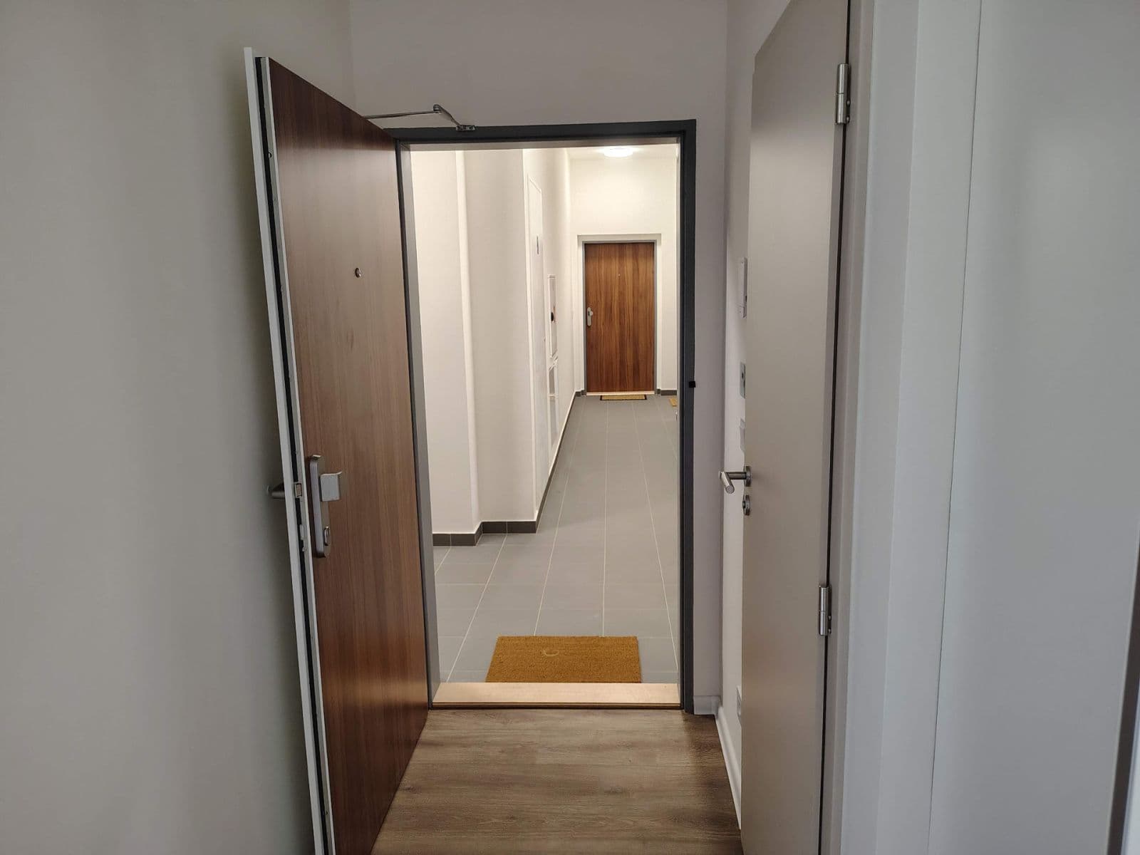Prenájom bytu 2-izbový 48 m², Arnošta Staňka, Praha, Praha Prenájom bytu 2-izbový 48 m², Arnošta Staňka, Praha, Praha