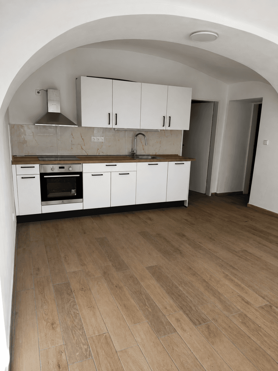 Prenájom bytu 2-izbový 77 m², Jiráskova, Hostivice, Středočeský kraj Prenájom bytu 2-izbový 77 m², Jiráskova, Hostivice, Středočeský kraj