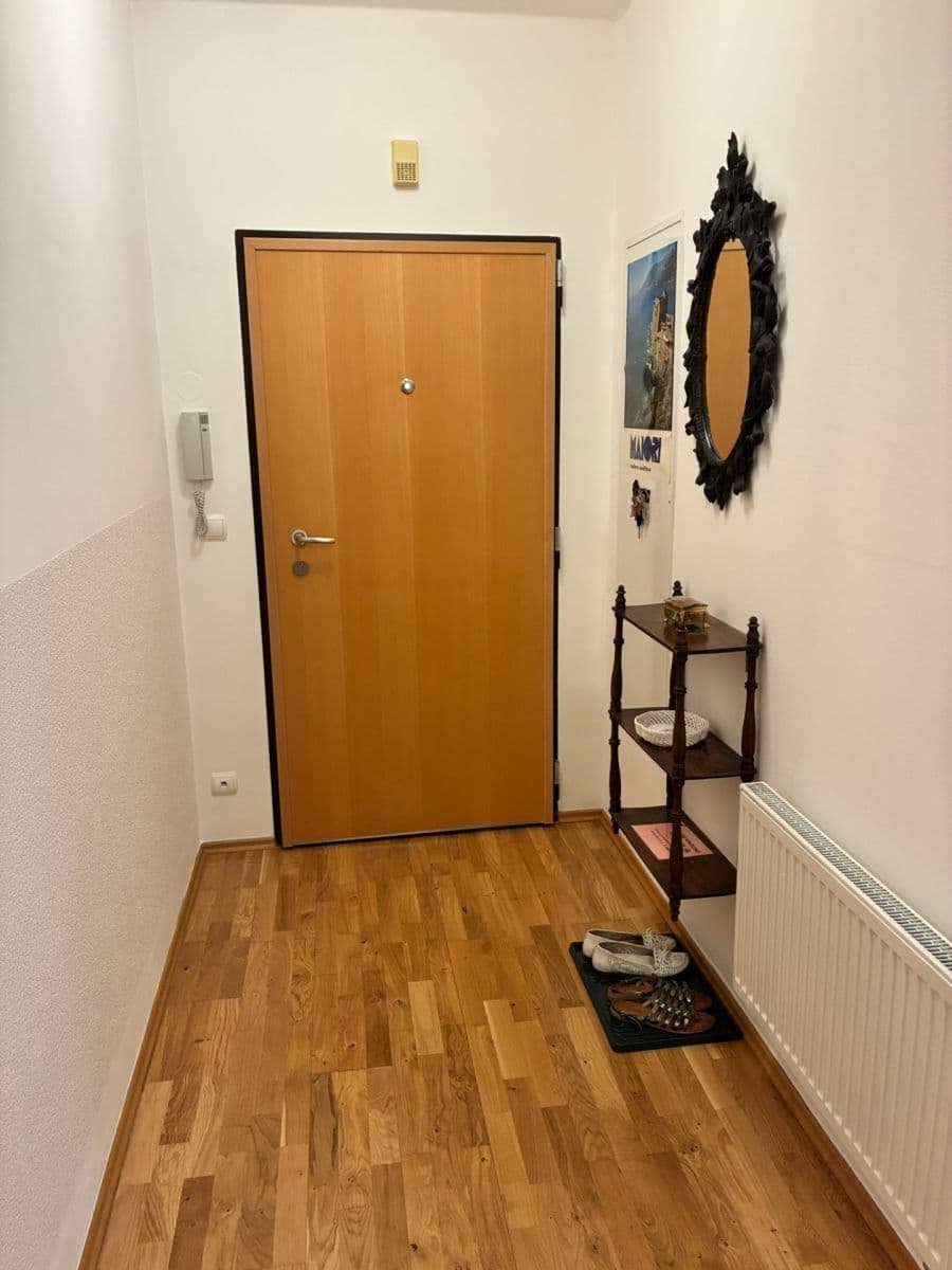 Predaj bytu 1-izbový 54 m², Tibetská, Praha, Praha Predaj bytu 1-izbový 54 m², Tibetská, Praha, Praha