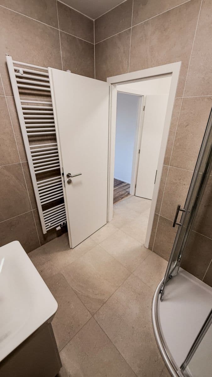 Prenájom bytu 1-izbový 32 m², Zbůch, Plzeňský kraj Prenájom bytu 1-izbový 32 m², Zbůch, Plzeňský kraj