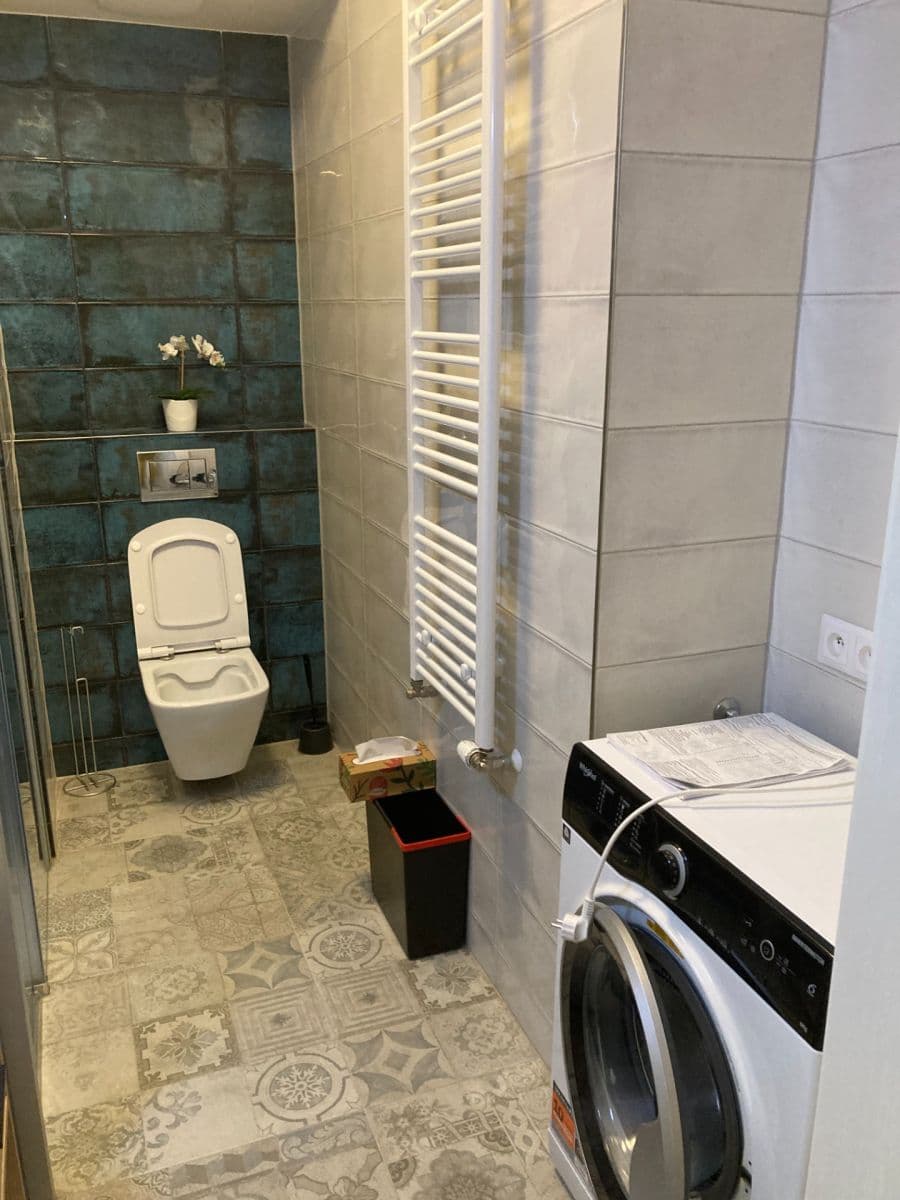 Prenájom bytu 1-izbový 31 m², Šternovská, Praha, Praha Prenájom bytu 1-izbový 31 m², Šternovská, Praha, Praha