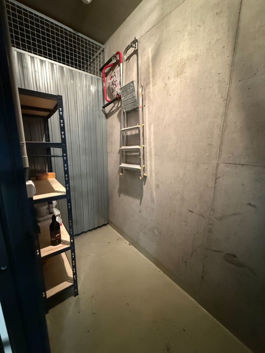 Prenájom bytu 2-izbový 49 m², Zvěřinova, Praha, Praha Prenájom bytu 2-izbový 49 m², Zvěřinova, Praha, Praha