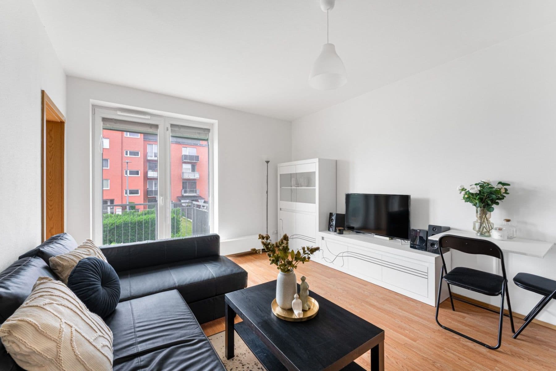 Prenájom bytu 2-izbový 52 m², Ječná, Hostivice, Středočeský kraj Prenájom bytu 2-izbový 52 m², Ječná, Hostivice, Středočeský kraj