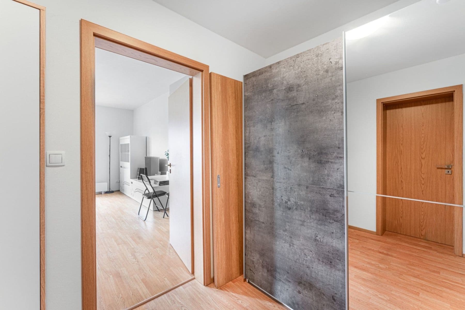 Prenájom bytu 2-izbový 52 m², Ječná, Hostivice, Středočeský kraj Prenájom bytu 2-izbový 52 m², Ječná, Hostivice, Středočeský kraj