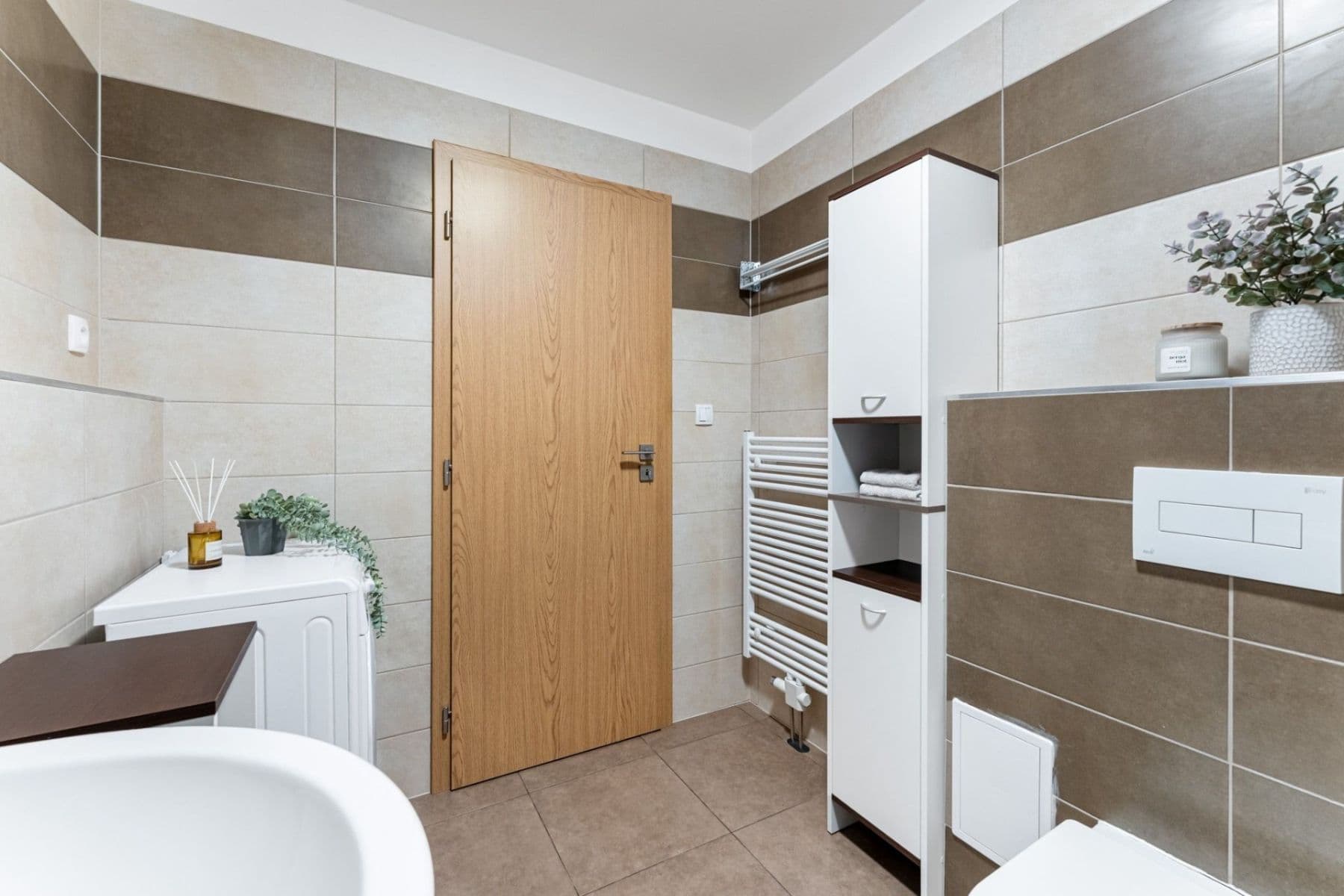 Prenájom bytu 2-izbový 52 m², Ječná, Hostivice, Středočeský kraj Prenájom bytu 2-izbový 52 m², Ječná, Hostivice, Středočeský kraj