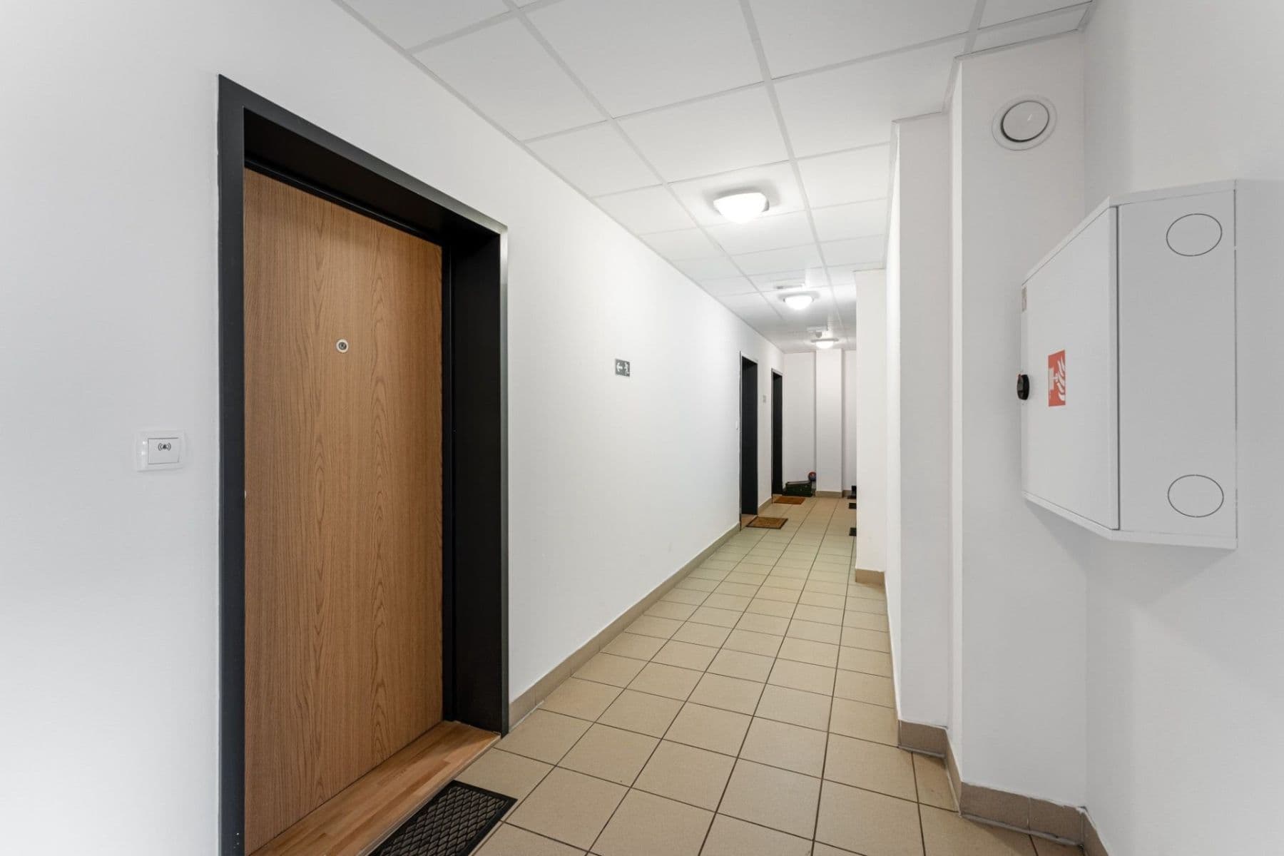 Prenájom bytu 2-izbový 52 m², Ječná, Hostivice, Středočeský kraj Prenájom bytu 2-izbový 52 m², Ječná, Hostivice, Středočeský kraj