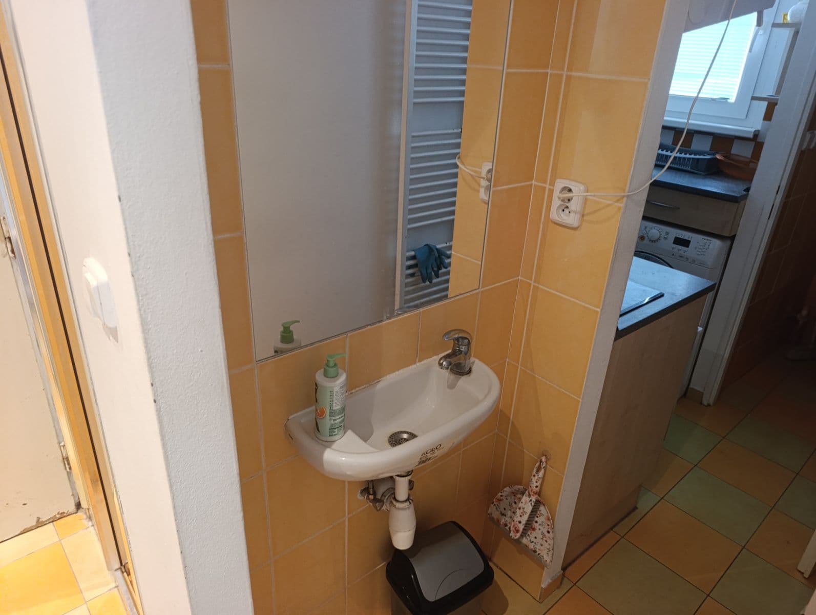 Prenájom bytu 1-izbový 26 m², Železničního pluku, Pardubice, Pardubický kraj Prenájom bytu 1-izbový 26 m², Železničního pluku, Pardubice, Pardubický kraj