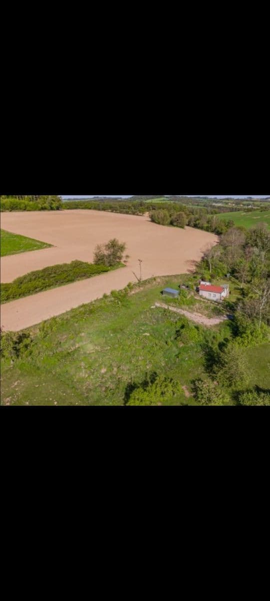 Predaj pozemku 2.100 m², Postupice, Středočeský kraj Predaj pozemku 2.100 m², Postupice, Středočeský kraj