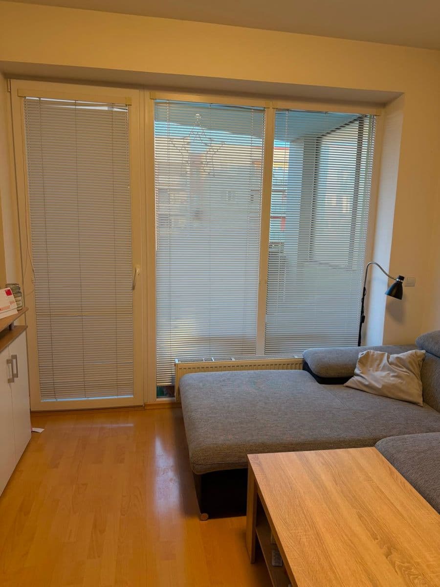 Prenájom bytu 2-izbový 52 m², Peškova, Olomouc, Olomoucký kraj Prenájom bytu 2-izbový 52 m², Peškova, Olomouc, Olomoucký kraj
