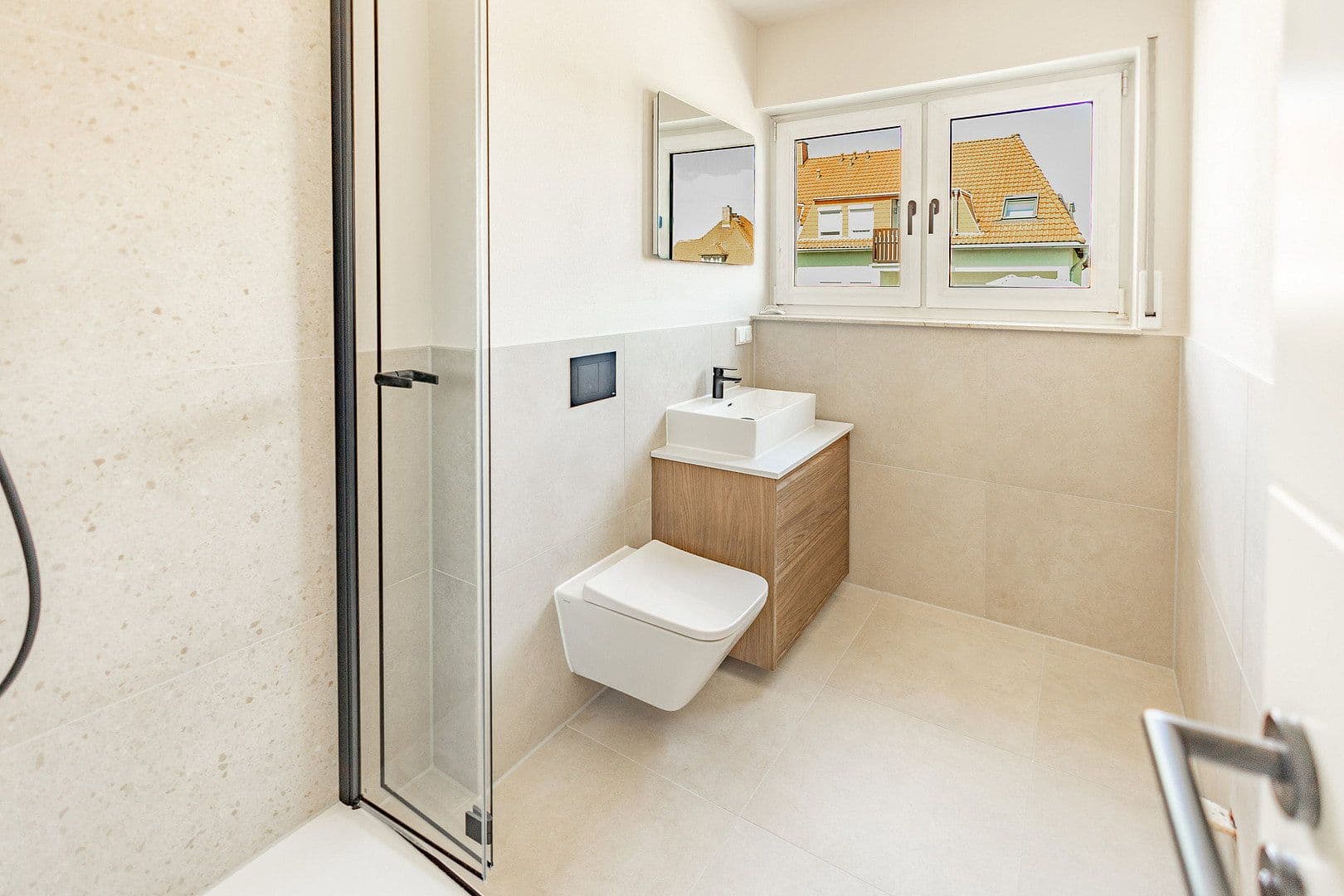Predaj bytu 3-izbový 80 m², Lutherstraße 9c, Großröhrsdorf, Sasko Predaj bytu 3-izbový 80 m², Lutherstraße 9c, Großröhrsdorf, Sasko