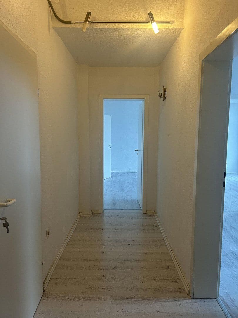 Prenájom kancelárie 100 m², Schützenstraße 28, Remscheid, Severné Porýnie - Westfálsko Prenájom kancelárie 100 m², Schützenstraße 28, Remscheid, Severné Porýnie - Westfálsko