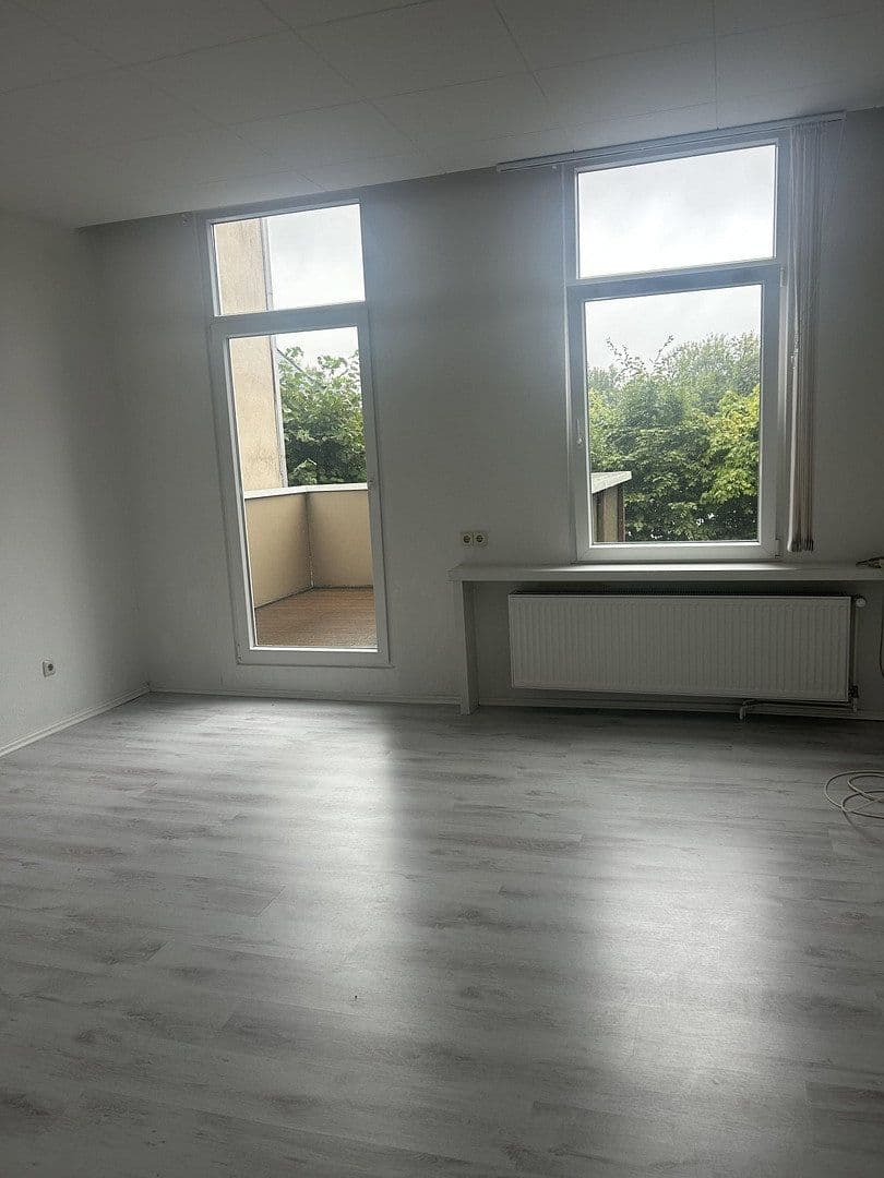 Prenájom kancelárie 100 m², Schützenstraße 28, Remscheid, Severné Porýnie - Westfálsko Prenájom kancelárie 100 m², Schützenstraße 28, Remscheid, Severné Porýnie - Westfálsko