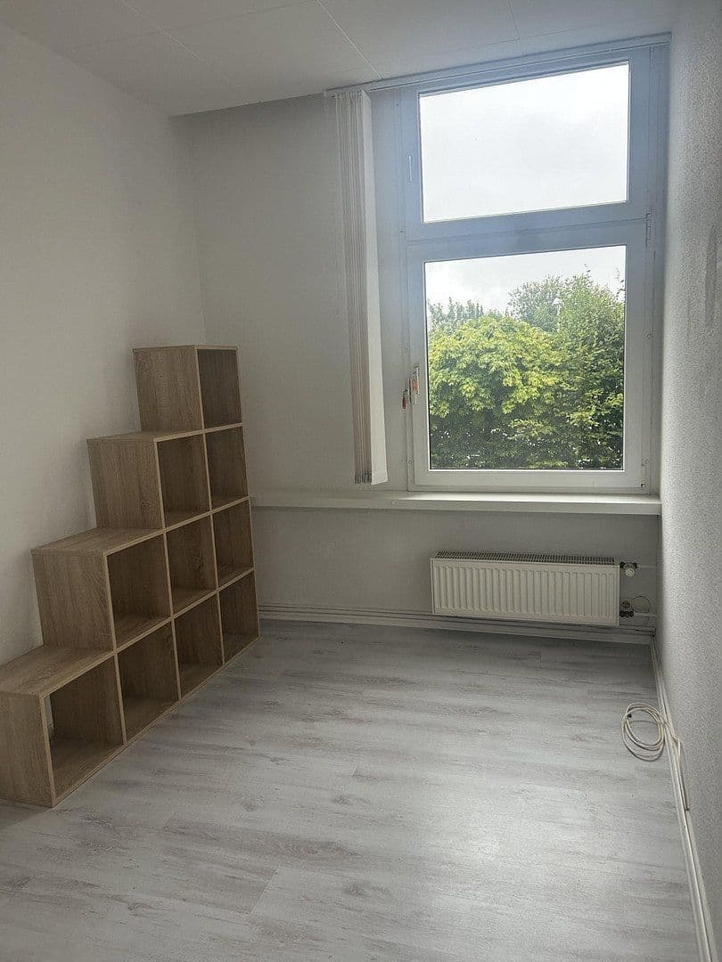 Prenájom kancelárie 100 m², Schützenstraße 28, Remscheid, Severné Porýnie - Westfálsko Prenájom kancelárie 100 m², Schützenstraße 28, Remscheid, Severné Porýnie - Westfálsko