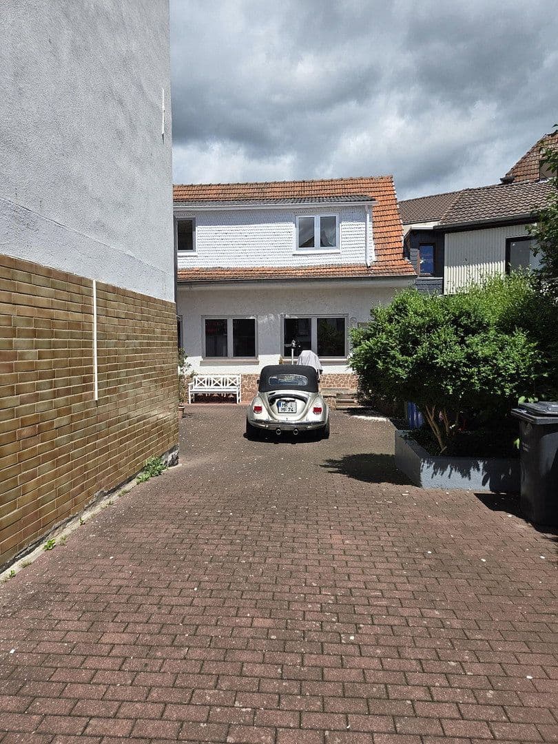 Predaj domu 146 m², pozemok 180 m², Kirchhain, Hesensko Predaj domu 146 m², pozemok 180 m², Kirchhain, Hesensko