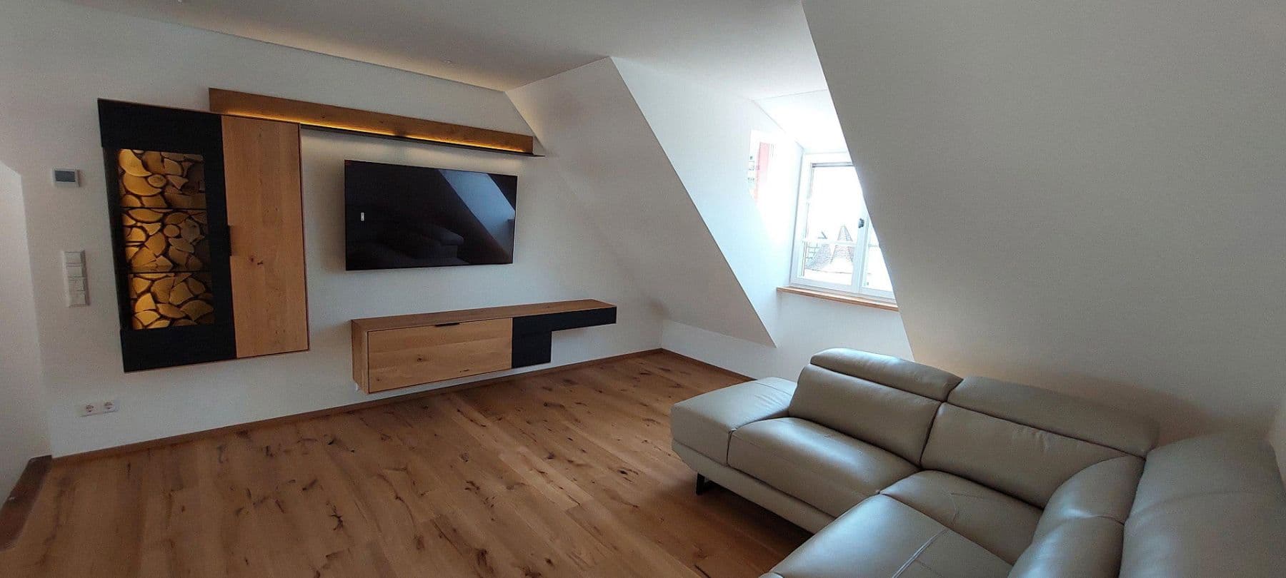Prenájom bytu 3-izbový 60 m², Winzergasse 20, Meersburg, Bádensko-Wurttembersko Prenájom bytu 3-izbový 60 m², Winzergasse 20, Meersburg, Bádensko-Wurttembersko