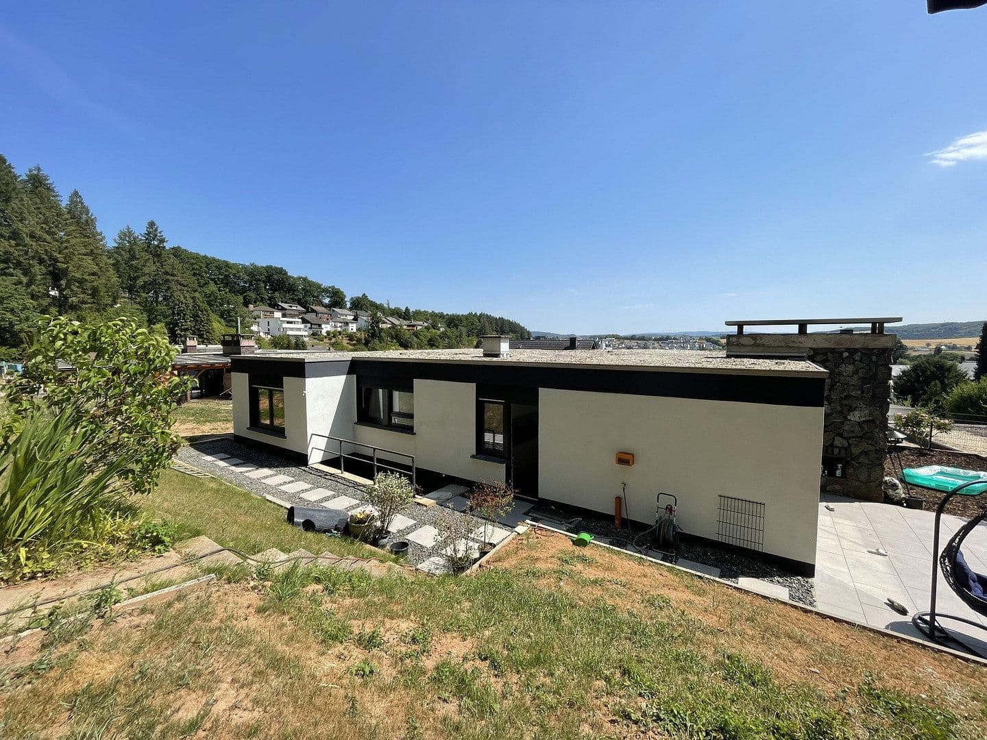 Predaj domu 195 m², pozemok 1.080 m², Föhren, Porýnie-Falcko Predaj domu 195 m², pozemok 1.080 m², Föhren, Porýnie-Falcko