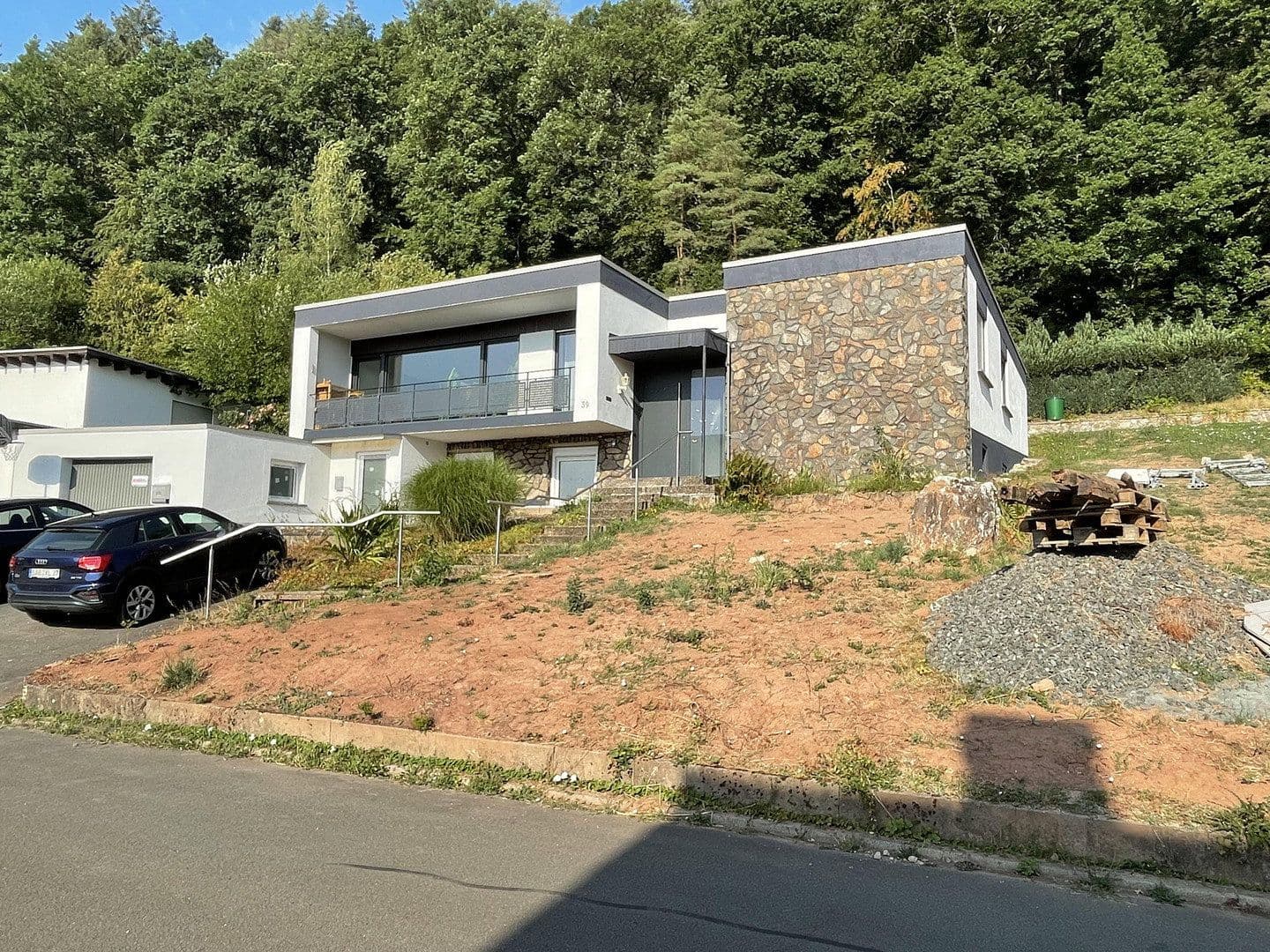 Predaj domu 195 m², pozemok 1.080 m², Föhren, Porýnie-Falcko Predaj domu 195 m², pozemok 1.080 m², Föhren, Porýnie-Falcko