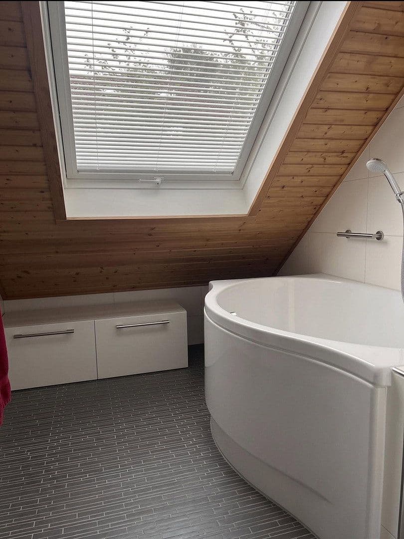 Predaj domu 128 m², pozemok 288 m², Bensheim, Hesensko Predaj domu 128 m², pozemok 288 m², Bensheim, Hesensko