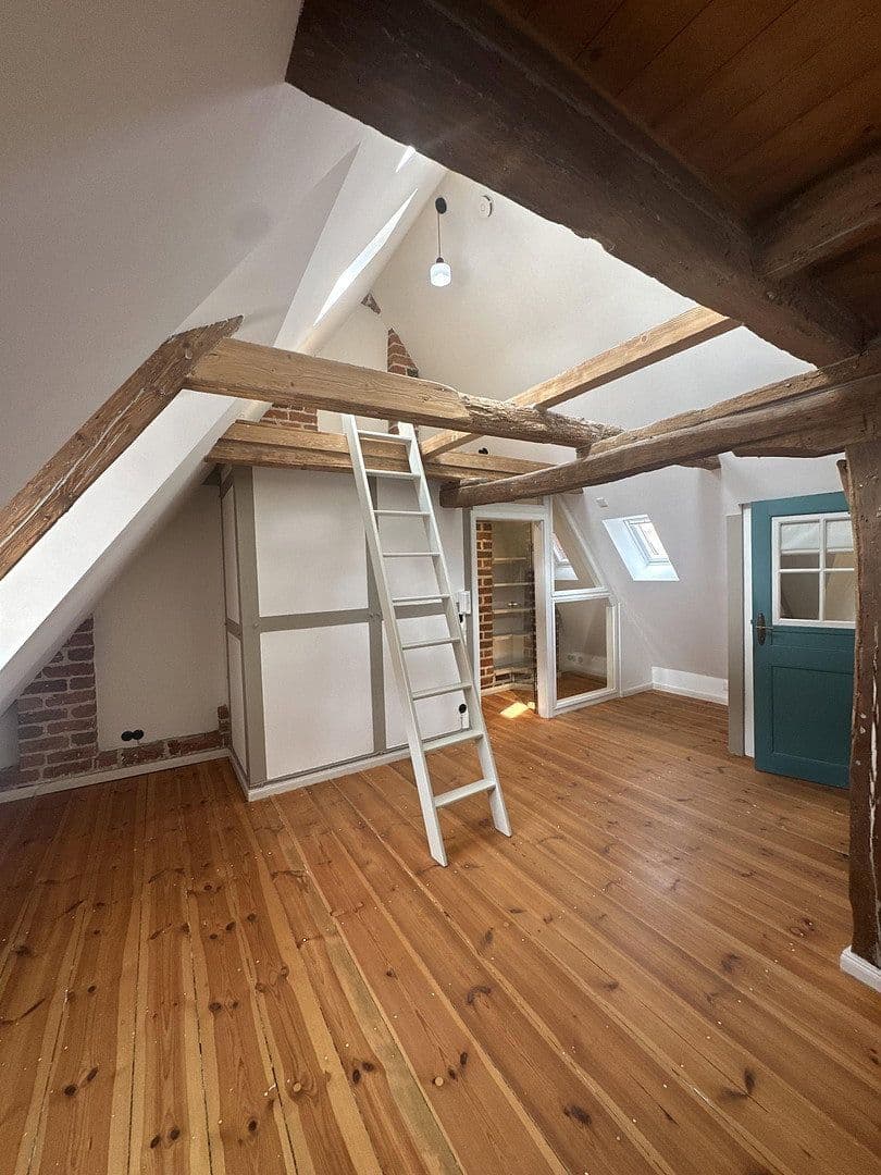 Prenájom domu 118 m², pozemok 117 m², Untere Ohlingerstraße 34, Lüneburg, Dolné Sasko Prenájom domu 118 m², pozemok 117 m², Untere Ohlingerstraße 34, Lüneburg, Dolné Sasko