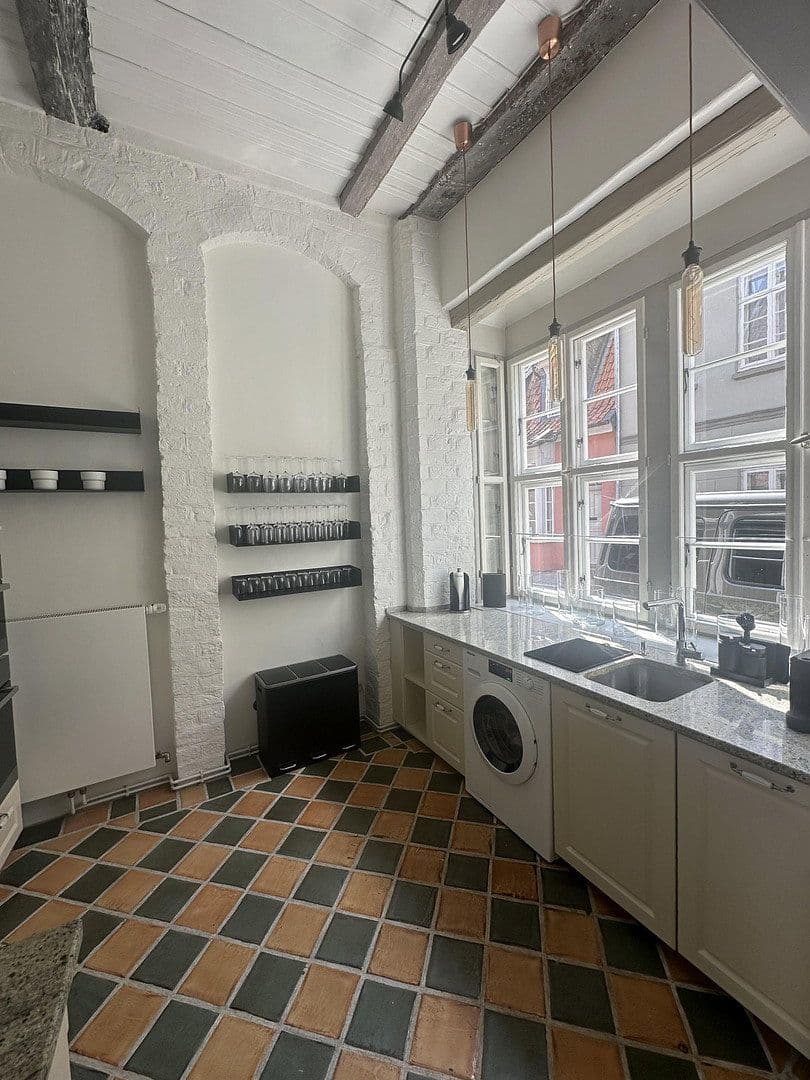 Prenájom domu 118 m², pozemok 117 m², Untere Ohlingerstraße 34, Lüneburg, Dolné Sasko Prenájom domu 118 m², pozemok 117 m², Untere Ohlingerstraße 34, Lüneburg, Dolné Sasko