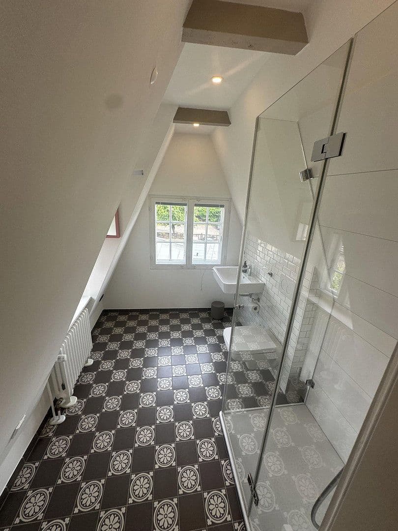 Prenájom domu 118 m², pozemok 117 m², Untere Ohlingerstraße 34, Lüneburg, Dolné Sasko Prenájom domu 118 m², pozemok 117 m², Untere Ohlingerstraße 34, Lüneburg, Dolné Sasko