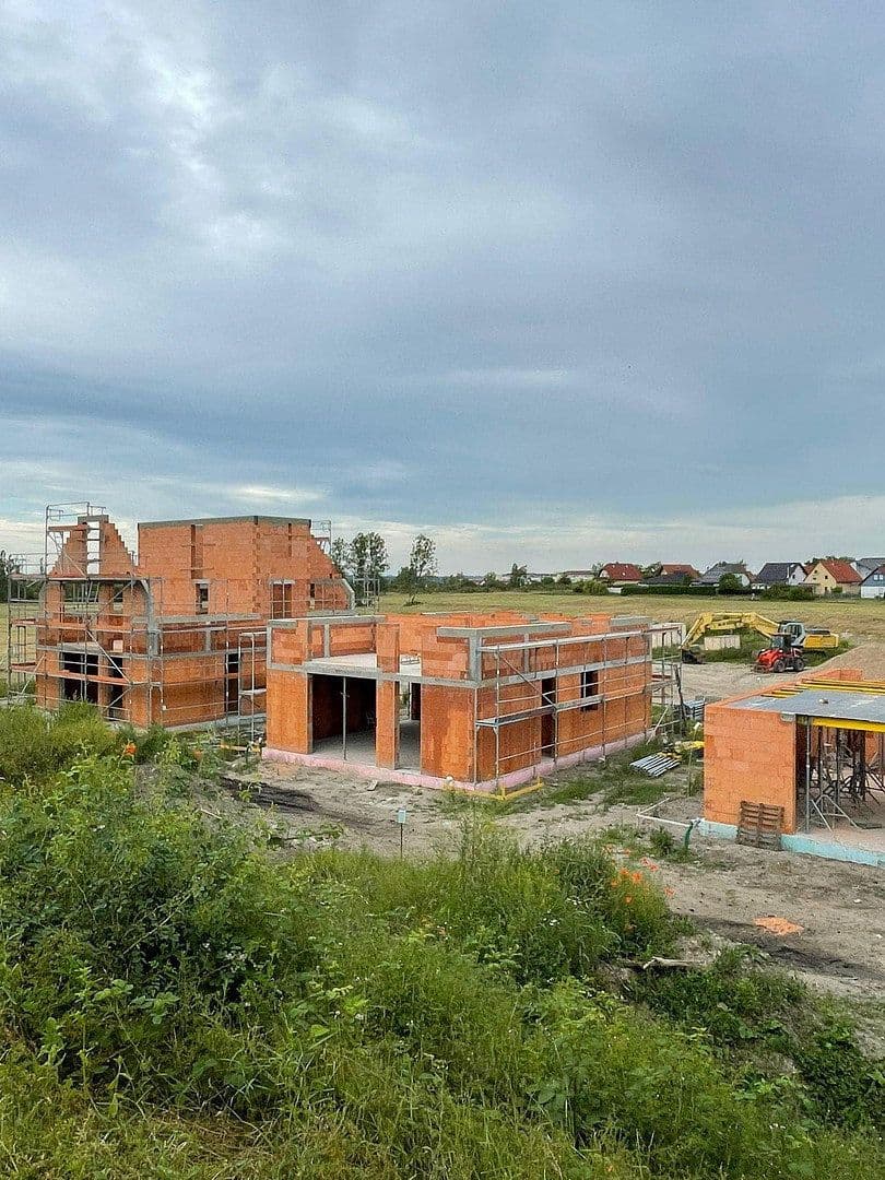 Predaj domu 199 m², pozemok 338 m², Klarinettenweg, Halle, Sasko-Anhaltsko Predaj domu 199 m², pozemok 338 m², Klarinettenweg, Halle, Sasko-Anhaltsko