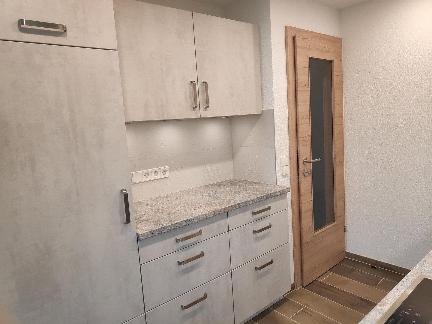 Prenájom bytu 3-izbový 83 m², Neuhausen auf den Fildern, Bádensko-Wurttembersko Prenájom bytu 3-izbový 83 m², Neuhausen auf den Fildern, Bádensko-Wurttembersko