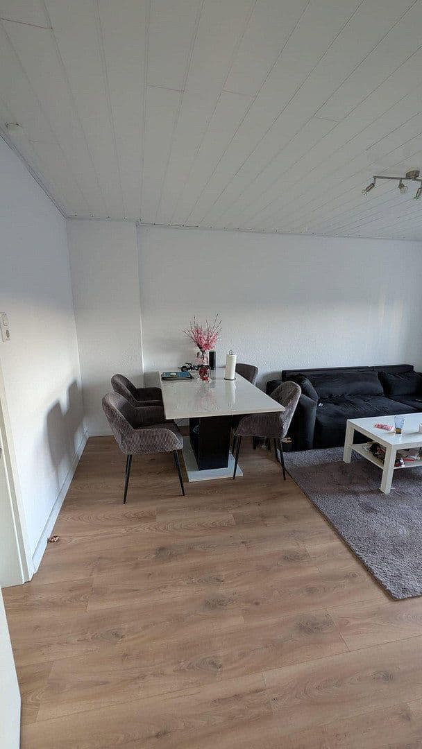 Prenájom bytu 3-izbový 68 m², Raderstrasse 4, Jülich, Severné Porýnie - Westfálsko Prenájom bytu 3-izbový 68 m², Raderstrasse 4, Jülich, Severné Porýnie - Westfálsko