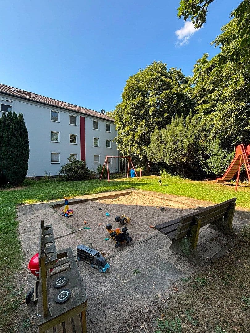 Prenájom bytu 2-izbový 60 m², Phönixhütte 13, Essen, Severné Porýnie - Westfálsko Prenájom bytu 2-izbový 60 m², Phönixhütte 13, Essen, Severné Porýnie - Westfálsko
