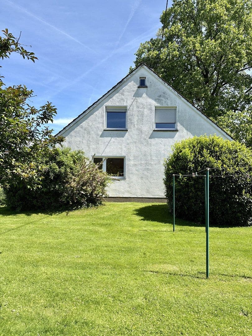 Predaj domu 156 m², pozemok 778 m², Sankt Augustin, Severné Porýnie - Westfálsko Predaj domu 156 m², pozemok 778 m², Sankt Augustin, Severné Porýnie - Westfálsko
