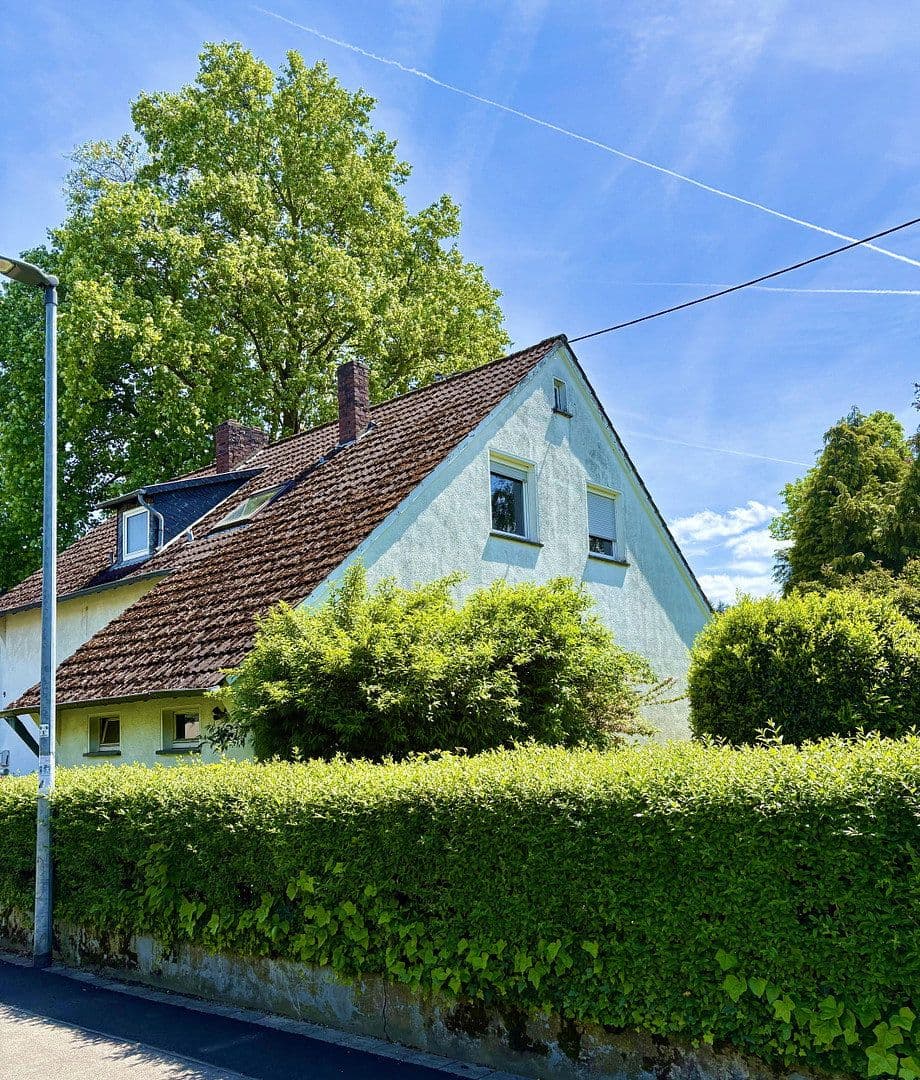 Predaj domu 156 m², pozemok 778 m², Sankt Augustin, Severné Porýnie - Westfálsko Predaj domu 156 m², pozemok 778 m², Sankt Augustin, Severné Porýnie - Westfálsko
