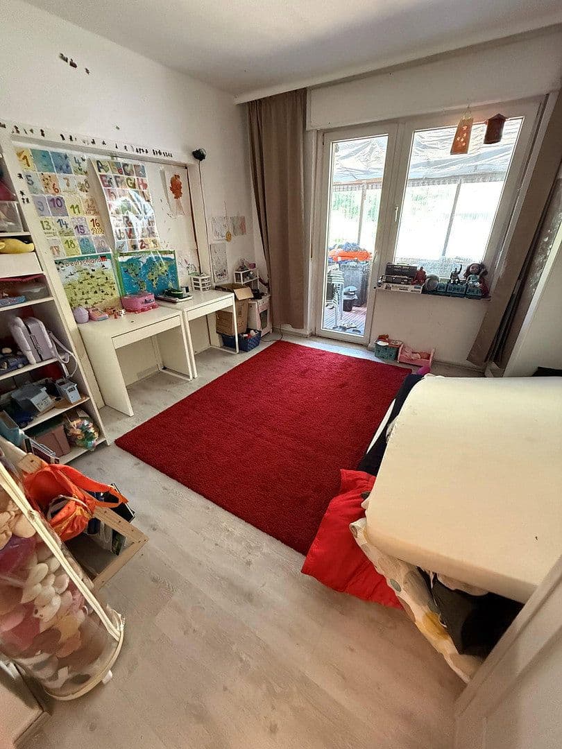 Prenájom bytu 3-izbový 63 m², Rommerskircher Straße, Köln, Severné Porýnie - Westfálsko Prenájom bytu 3-izbový 63 m², Rommerskircher Straße, Köln, Severné Porýnie - Westfálsko