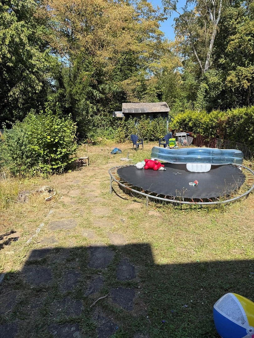 Prenájom bytu 3-izbový 63 m², Rommerskircher Straße, Köln, Severné Porýnie - Westfálsko Prenájom bytu 3-izbový 63 m², Rommerskircher Straße, Köln, Severné Porýnie - Westfálsko