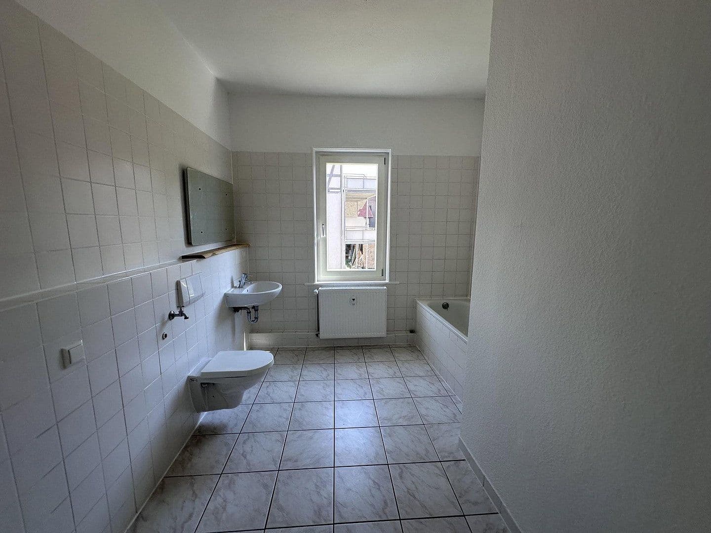 Prenájom bytu 3-izbový 74 m², Bad Langensalza, Durínsko Prenájom bytu 3-izbový 74 m², Bad Langensalza, Durínsko