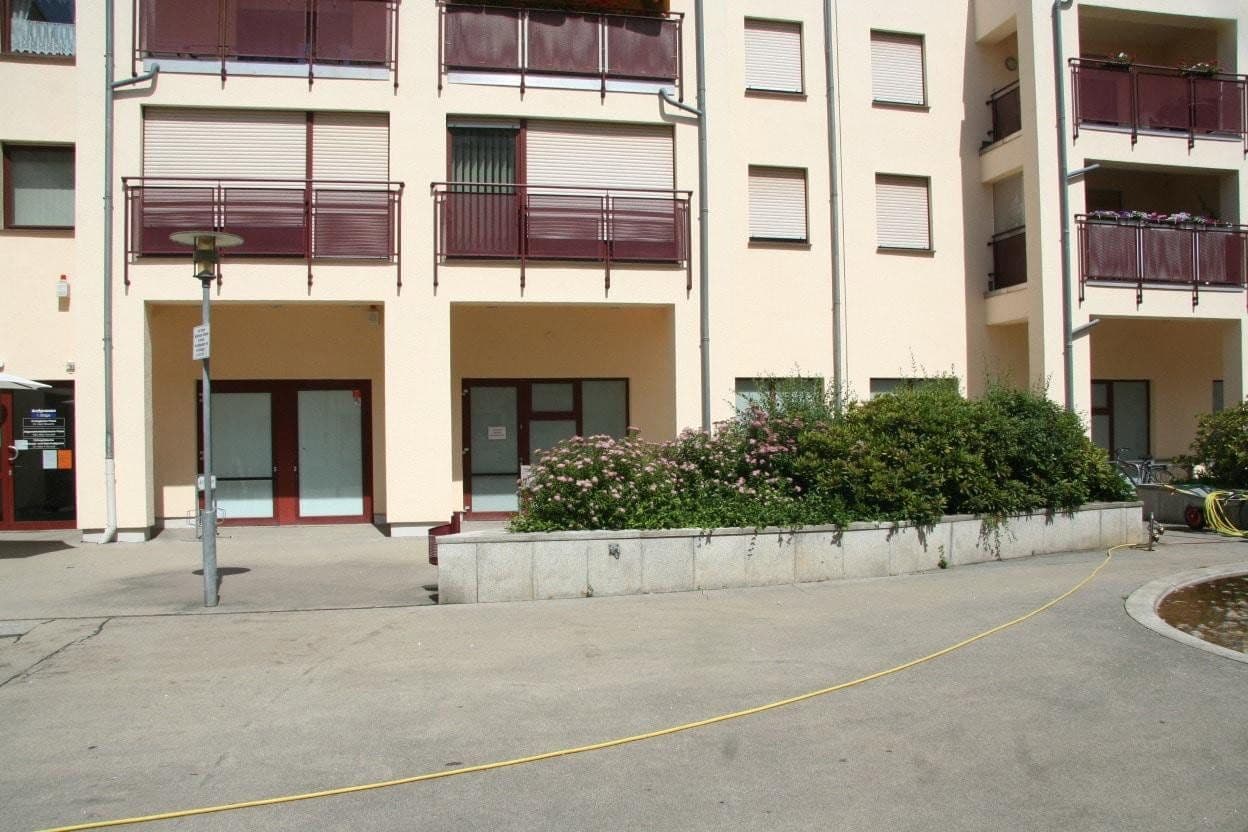 Prenájom kancelárie 345 m², August-Bebel-Straße 11, Taucha, Sasko Prenájom kancelárie 345 m², August-Bebel-Straße 11, Taucha, Sasko