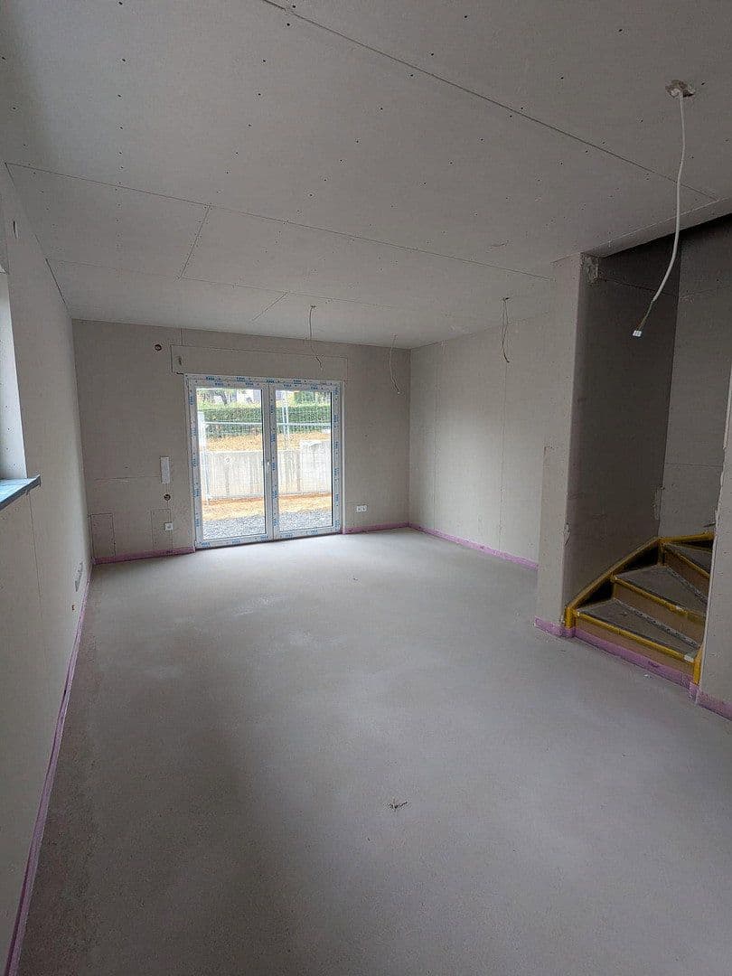Predaj domu 121 m², pozemok 165 m², Bad Nauheim, Hesensko Predaj domu 121 m², pozemok 165 m², Bad Nauheim, Hesensko