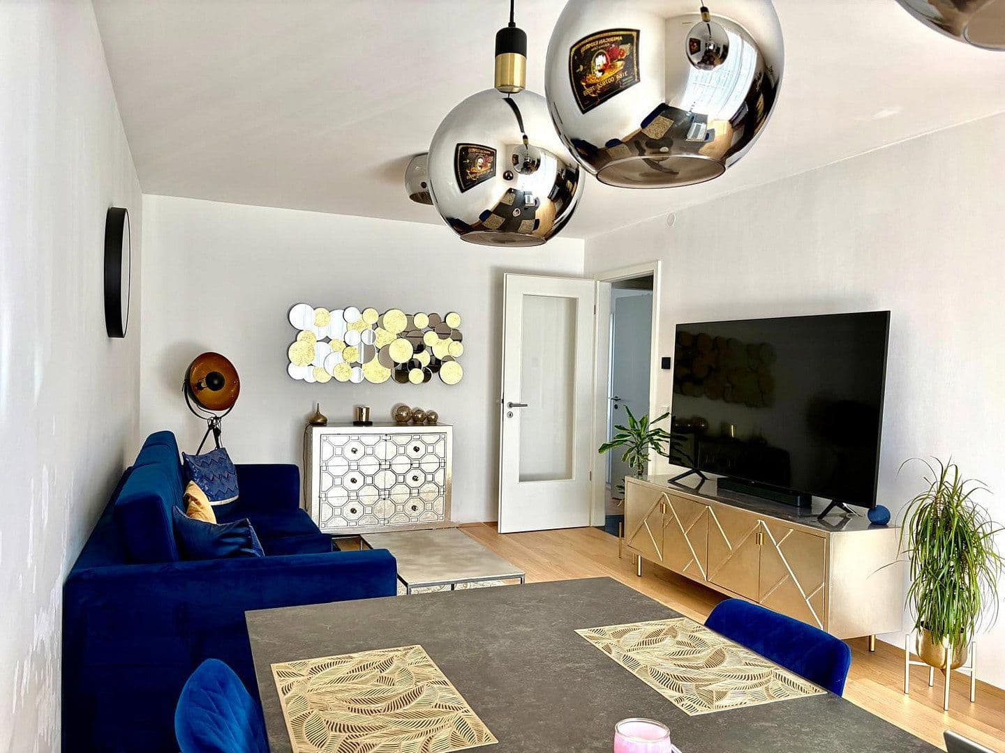 Prenájom bytu 3-izbový 79 m², Vaterstetten, Bavorsko Prenájom bytu 3-izbový 79 m², Vaterstetten, Bavorsko