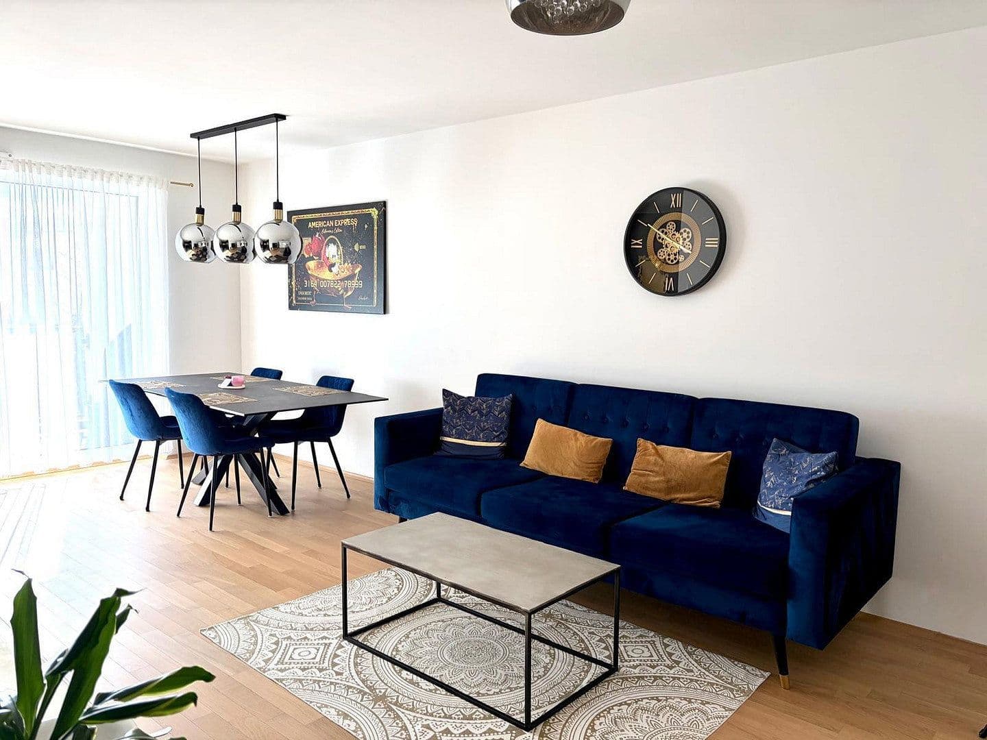 Prenájom bytu 3-izbový 79 m², Vaterstetten, Bavorsko Prenájom bytu 3-izbový 79 m², Vaterstetten, Bavorsko