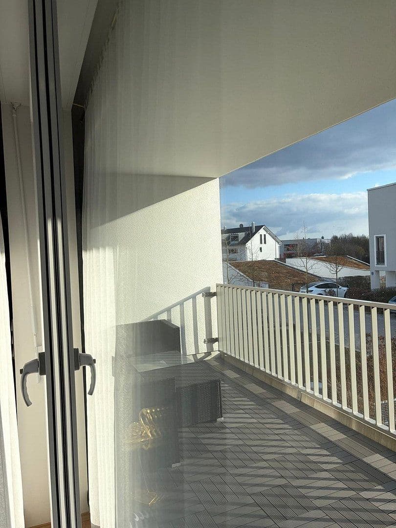 Prenájom bytu 3-izbový 79 m², Vaterstetten, Bavorsko Prenájom bytu 3-izbový 79 m², Vaterstetten, Bavorsko