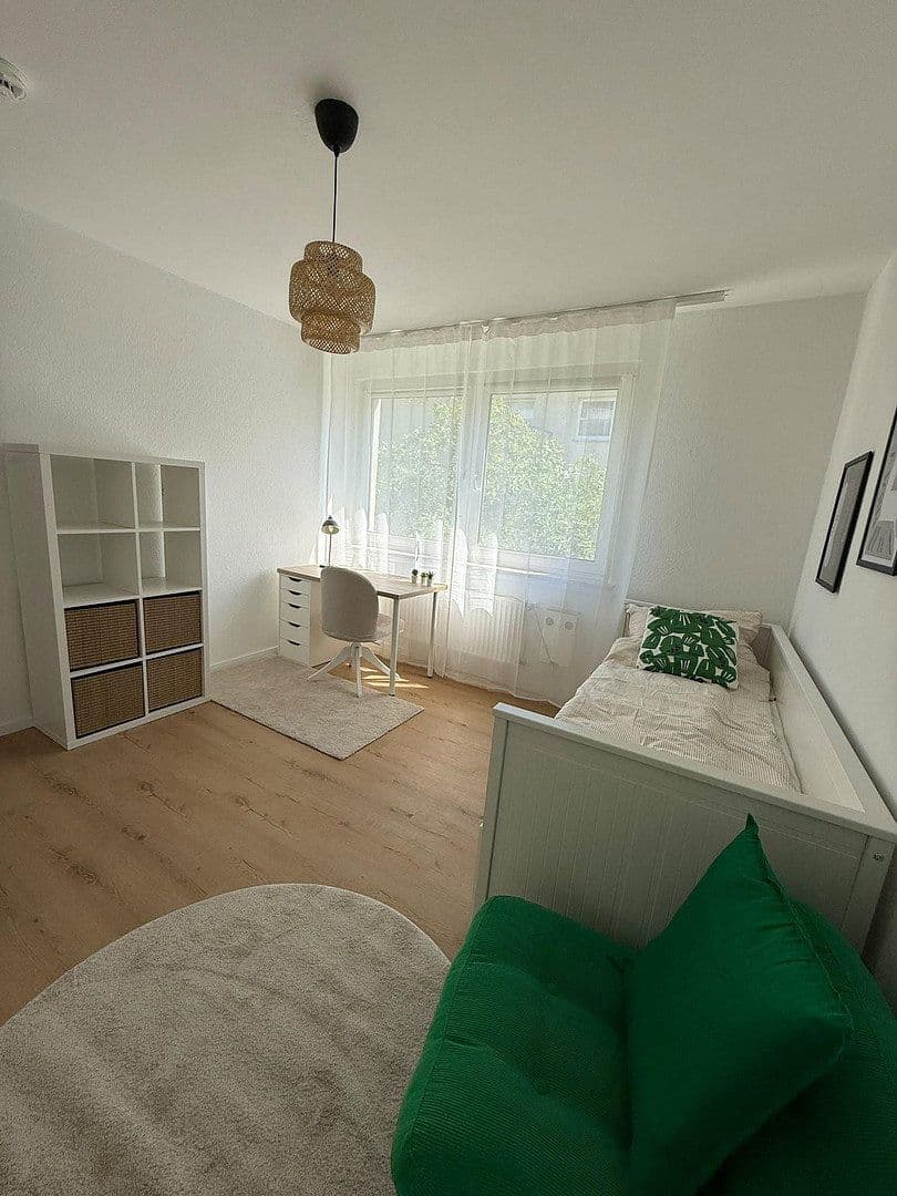 Prenájom bytu 1-izbový 40 m², Kaiser-Wilhelm-Ring 39, Mainz, Porýnie-Falcko Prenájom bytu 1-izbový 40 m², Kaiser-Wilhelm-Ring 39, Mainz, Porýnie-Falcko