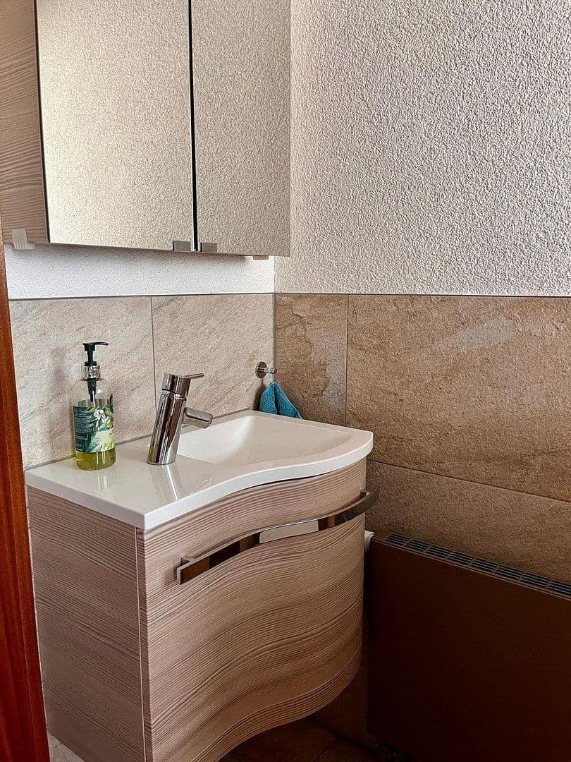 Predaj domu 145 m², pozemok 191 m², Kettemerstraße 19/5, Filderstadt, Bádensko-Wurttembersko Predaj domu 145 m², pozemok 191 m², Kettemerstraße 19/5, Filderstadt, Bádensko-Wurttembersko