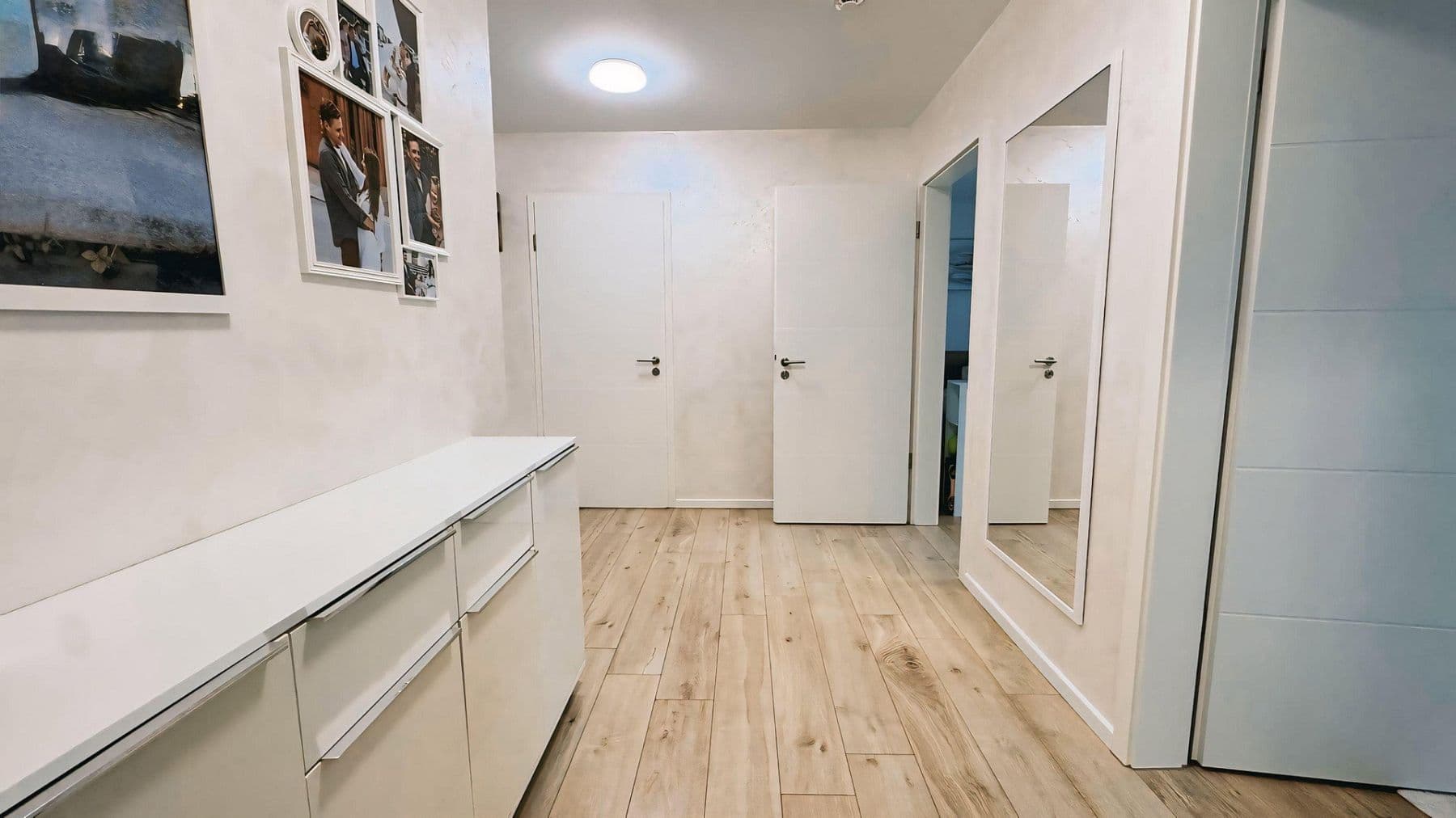 Prenájom bytu 3-izbový 93 m², Hannenstieg 78, Hamburg, Hamburg Prenájom bytu 3-izbový 93 m², Hannenstieg 78, Hamburg, Hamburg