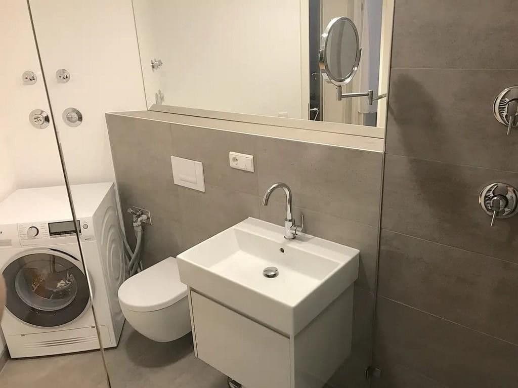 Prenájom bytu 1-izbový 17 m², München, Bavorsko Prenájom bytu 1-izbový 17 m², München, Bavorsko