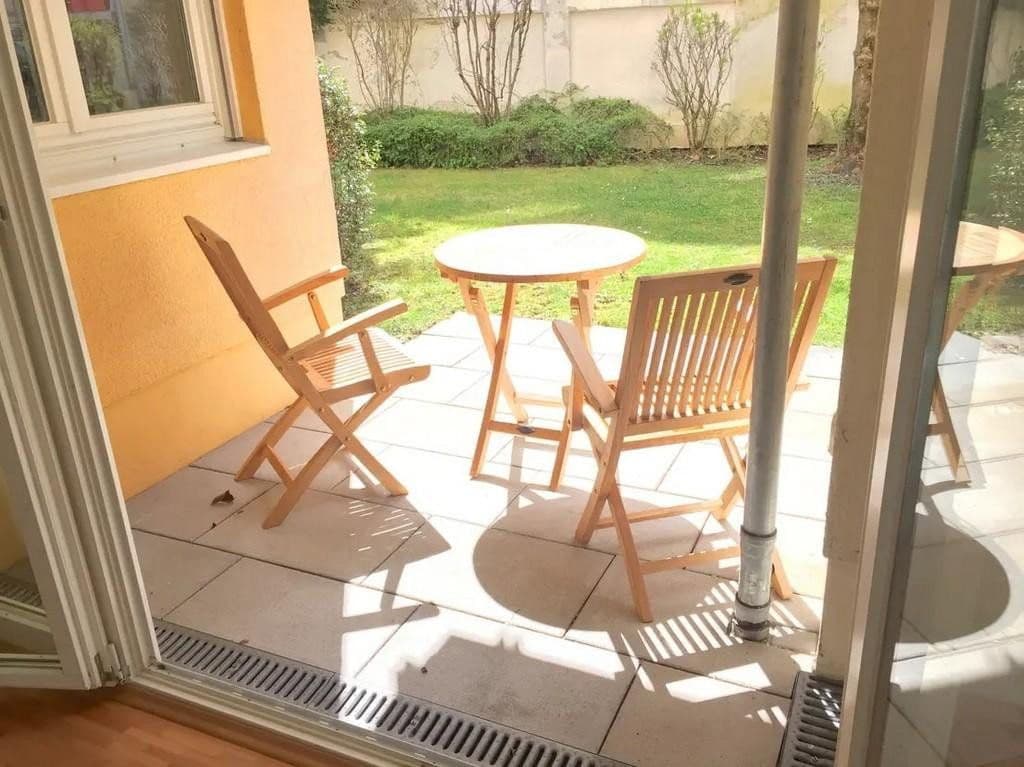 Prenájom bytu 1-izbový 17 m², München, Bavorsko Prenájom bytu 1-izbový 17 m², München, Bavorsko