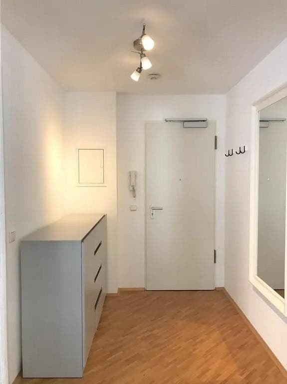 Prenájom bytu 1-izbový 17 m², München, Bavorsko Prenájom bytu 1-izbový 17 m², München, Bavorsko