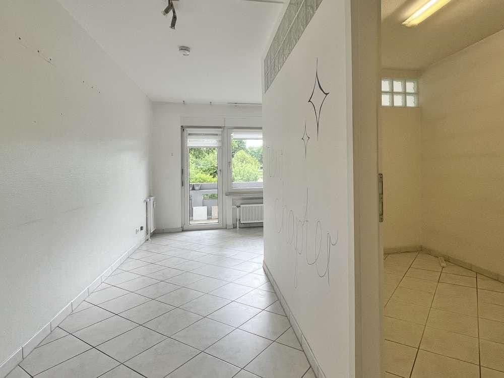 Predaj kancelárie 79 m², Bad Homburg vor der Höhe, Hesensko Predaj kancelárie 79 m², Bad Homburg vor der Höhe, Hesensko