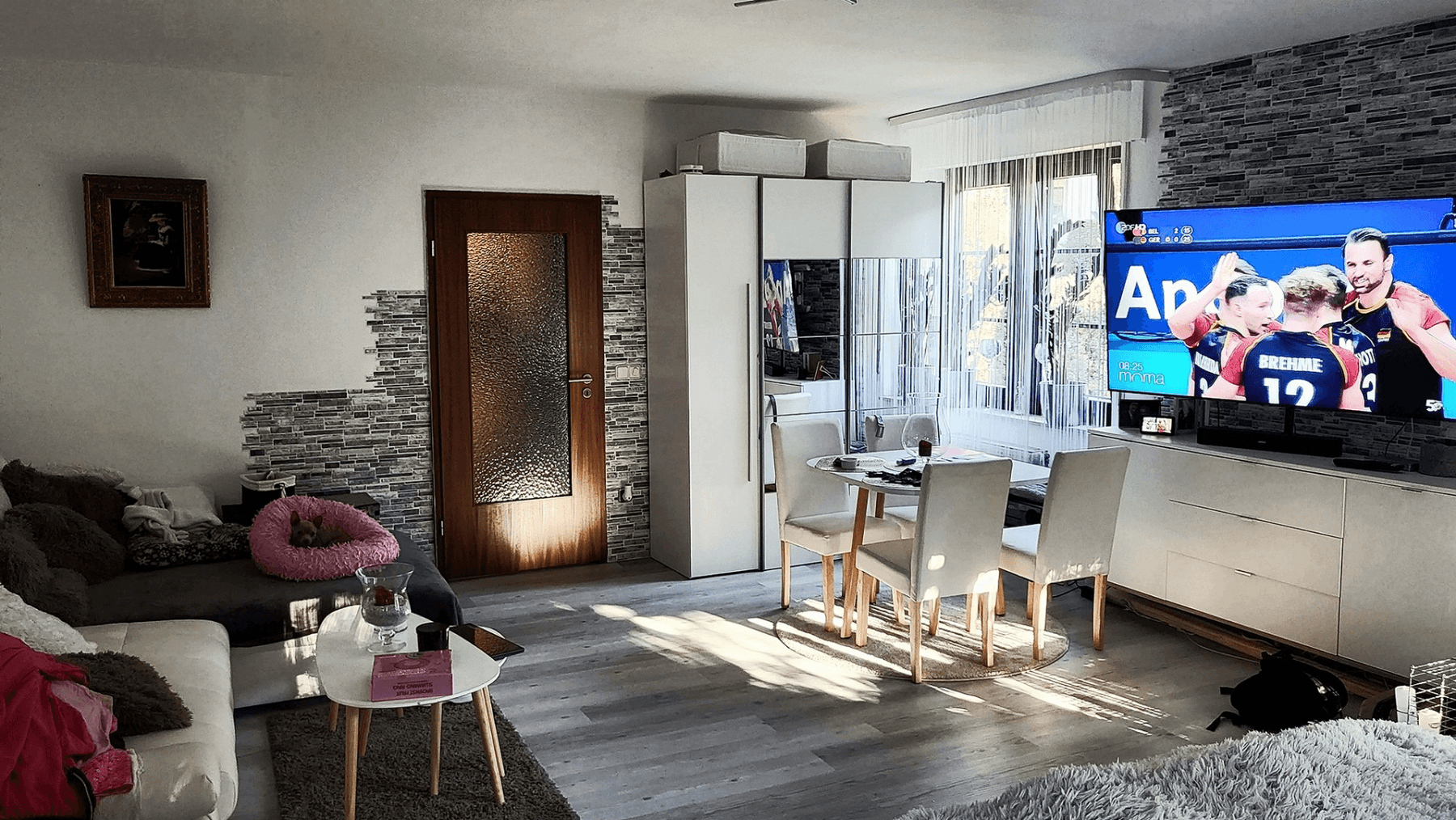 Prenájom bytu 1-izbový 57 m², Berlin, Berlín Prenájom bytu 1-izbový 57 m², Berlin, Berlín