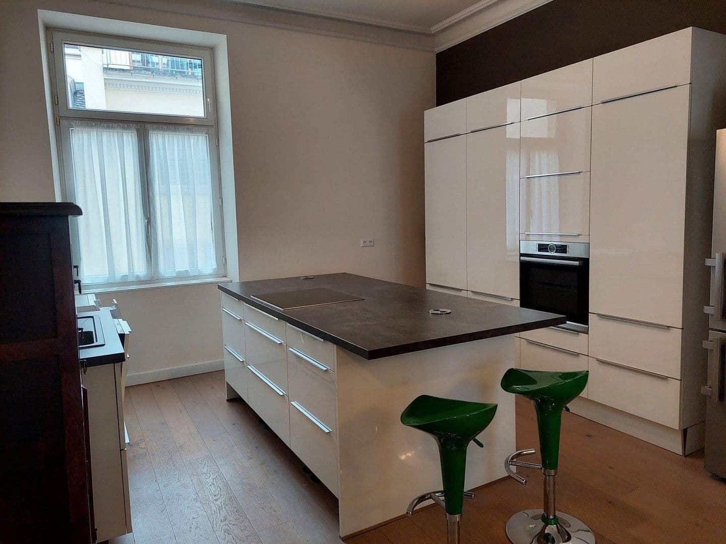 Predaj bytu 4-izbový 122 m², Lichtentaler Straße 38, Baden-Baden, Bádensko-Wurttembersko Predaj bytu 4-izbový 122 m², Lichtentaler Straße 38, Baden-Baden, Bádensko-Wurttembersko