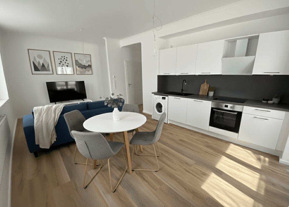 Prenájom bytu 2-izbový 50 m², Obere Rodstr. 3, Pforzheim, Bádensko-Wurttembersko Prenájom bytu 2-izbový 50 m², Obere Rodstr. 3, Pforzheim, Bádensko-Wurttembersko