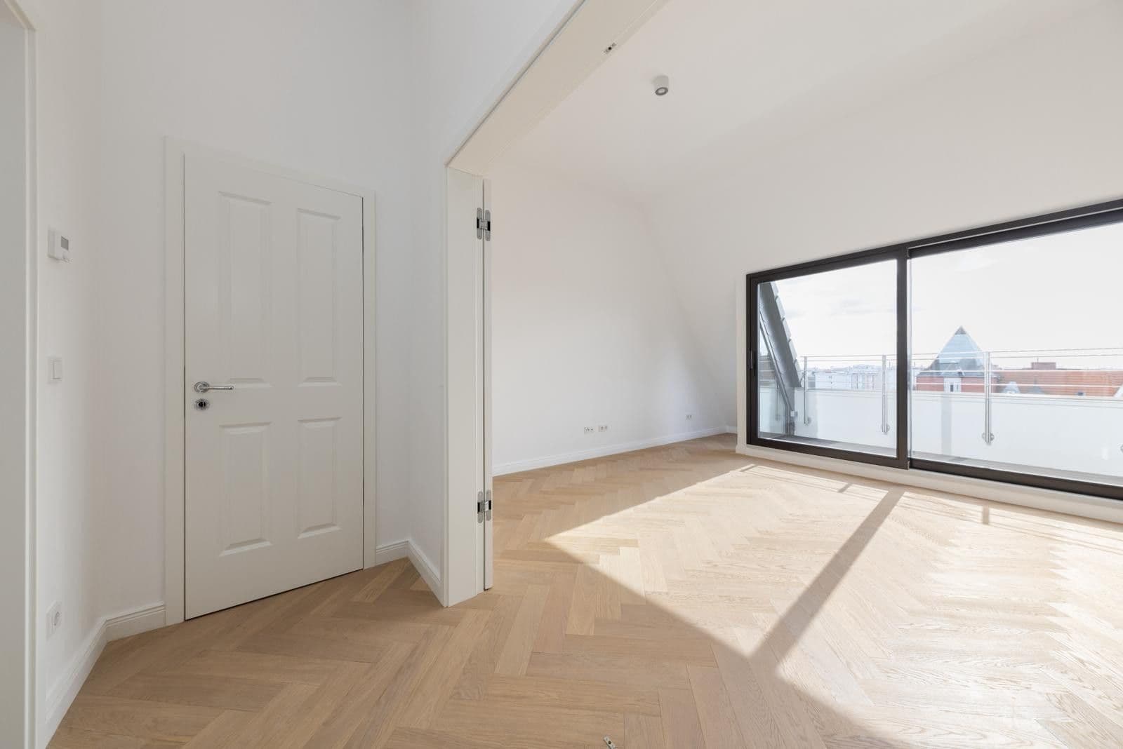 Predaj bytu 3-izbový 82 m², Schönebergerstraße 9, Berlin, Berlín Predaj bytu 3-izbový 82 m², Schönebergerstraße 9, Berlin, Berlín